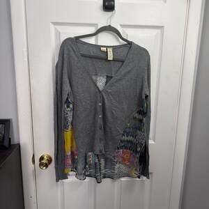 Gray Women's Sweater with Multicolor Accents